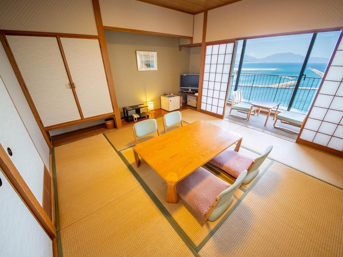 Kokumin Shukusha Marine Terrace Ashiya Hotel Kitakyushu Buitenkant foto
