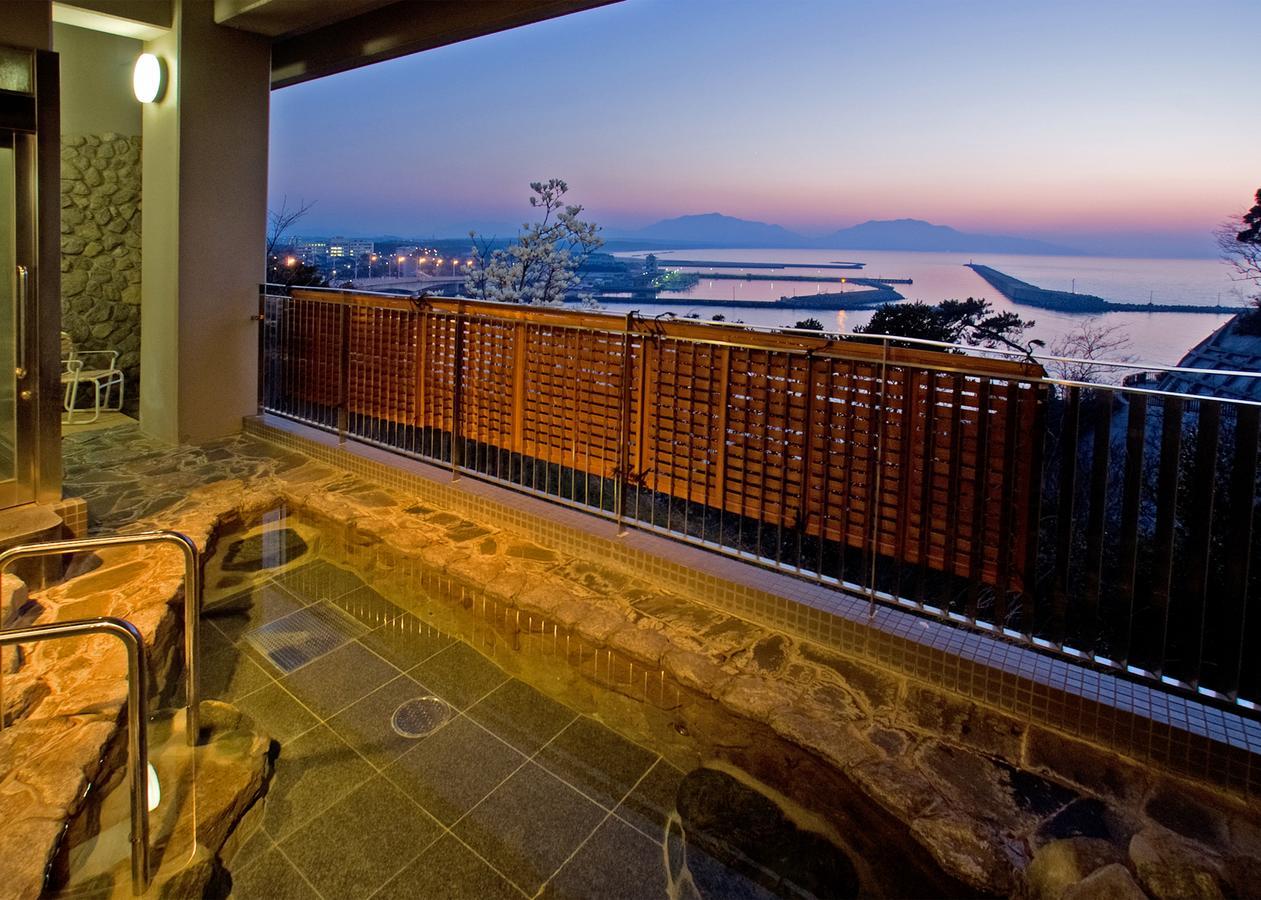 Kokumin Shukusha Marine Terrace Ashiya Hotel Kitakyushu Buitenkant foto